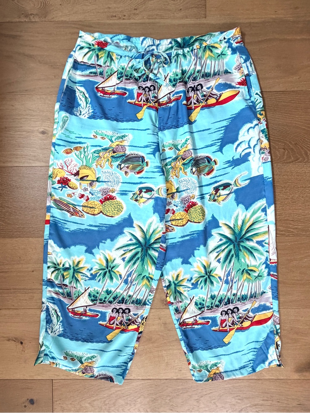 VTG 90s Hilo Hattie Hawaiian Capri Pants Turquoise Rayon Tropical Resortwear EUC